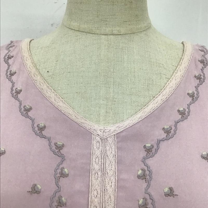 クリスプ Crisp ワンピース ロングスカート 長袖ロングワンピース Vネック フレアスカート FREE 刺繍 桃 / ピンク /  レディース USED 古着 中古 10116949