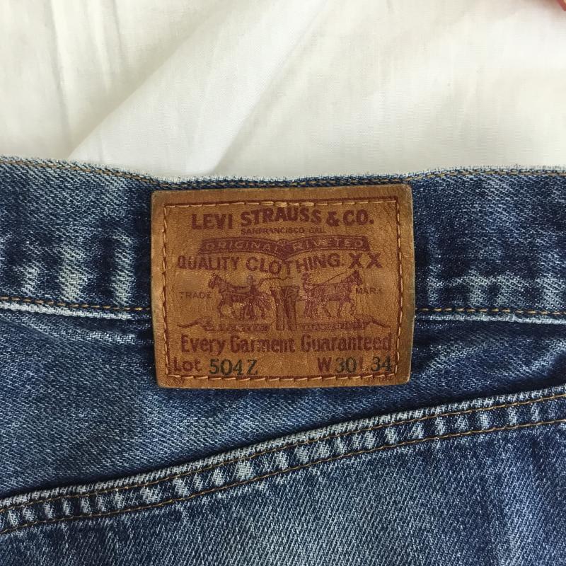 リーバイス Levi s パンツ デニム、ジーンズ 30 無地 青 / ブルー /  メンズ USED 古着 中古 10110373