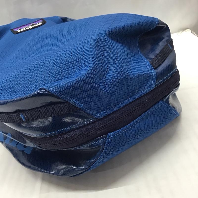 パタゴニア patagonia バッグ バッグ STY49365FA16 ブラックホール キューブ ポーチ ロゴ、文字 青 / ブルー /  メンズ USED 古着 中古 10118884