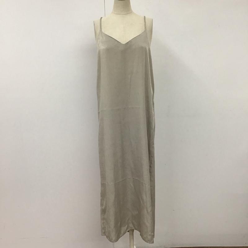 カスタネ Kastane ワンピース ロングスカート ノースリーブワンピース ロングワンピース フレアワンピース 無地 灰 / グレー /  レディース USED 古着 中古 10113266