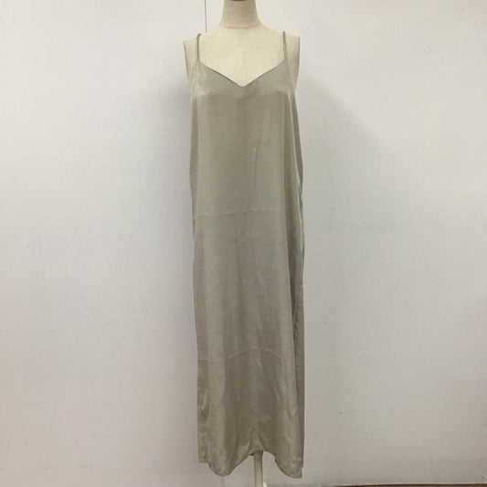 カスタネ Kastane ワンピース ロングスカート ノースリーブワンピース ロングワンピース フレアワンピース 無地 灰 / グレー /  レディース USED 古着 中古 10113266