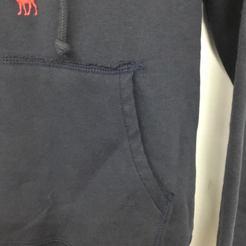 アバクロンビーアンドフィッチ ABERCROMBIE&FITCH パーカー 長袖 裏起毛 プルオーバー S ロゴ、文字 紺 / ネイビー /  レディース USED 古着 中古 10144665