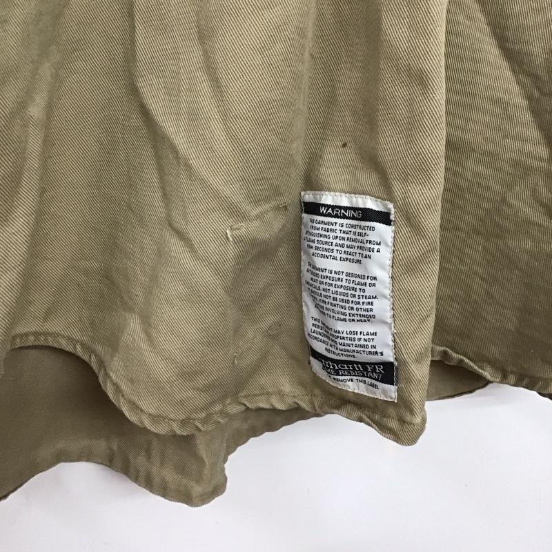 カーハート Carhartt シャツ、ブラウス 長袖 長袖シャツ 無地シャツ カラーシャツ ボタンダウンシャツ L ロゴ、文字 ベージュ / ベージュ /  メンズ USED 古着 中古 10143419