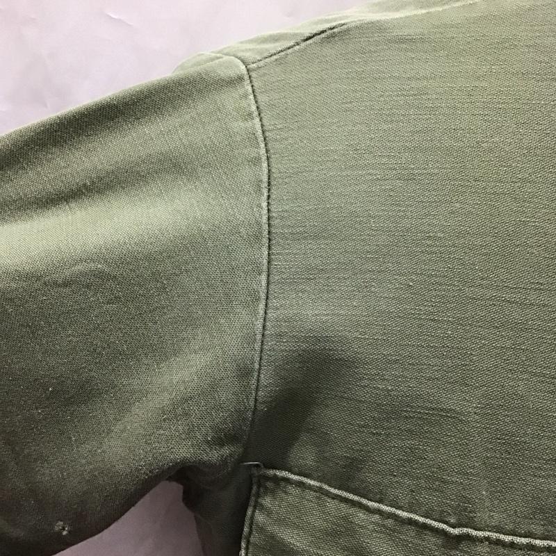 ミリタリー ミリタリー シャツ、ブラウス 半袖 半袖シャツ ミリタリーシャツ USARMY 古着 ロゴ、文字 カーキ / カーキ /  メンズ USED 古着 中古 10114120