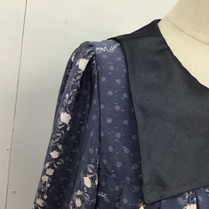 メタモルフォーゼ Metamorphose ワンピース ひざ丈スカート 長袖ワンピース フレアワンピース 袖フリル セーラーカラー 総柄 紺 / ネイビー /  レディース USED 古着 中古 10124134