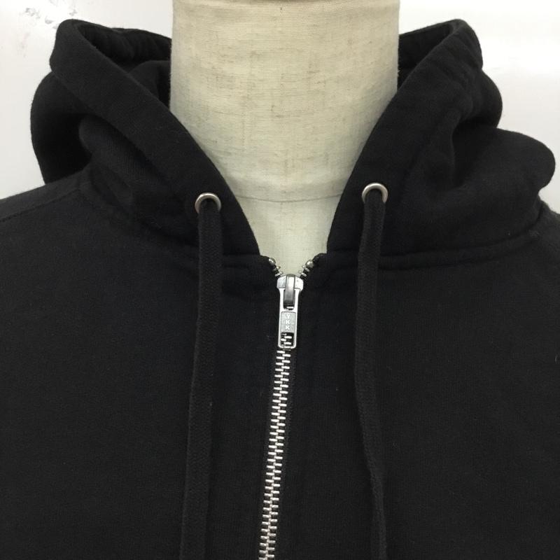 シュプリーム Supreme パーカー 長袖 15aw SidelineTrackZipUpHooded 長袖パーカー ジップアップパーカー XL ロゴ、文字 黒 / ブラック /  メンズ USED 古着 中古 10120645