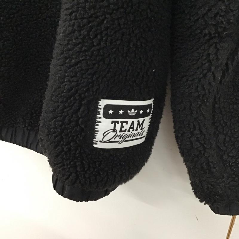 アディダス adidas ジャケット、上着 ジャケット、ブレザー a6a001 ポリエステルジャケット ジップアップジャケット スタンドカラー XL ロゴ、文字 黒 / ブラック /  メンズ USED 古着 中古 10132833