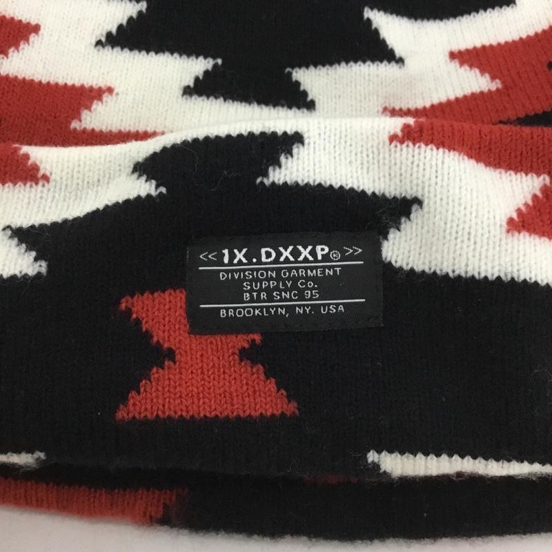 テンディープ 10Deep 帽子 ニット帽 総柄 白 / ホワイト / X 黒 / ブラック / X 赤 / レッド /  メンズ USED 古着 中古 10136306