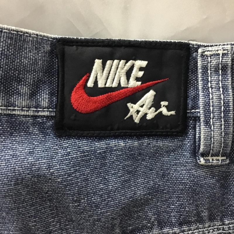 ナイキ NIKE パンツ ショートパンツ デニムショートパンツ ハーフパンツ カジュアルパンツ 32インチ ロゴ、文字 インディゴ / インディゴ /  メンズ USED 古着 中古 10118648