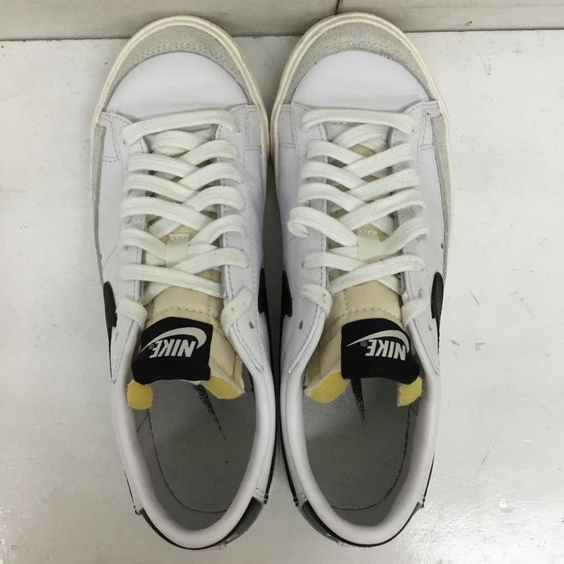 ナイキ NIKE スニーカー スニーカー 4769-102 BLAZER LOW  77 24.5cm ロゴ、文字 白 / ホワイト /  レディース USED 古着 中古 10141429
