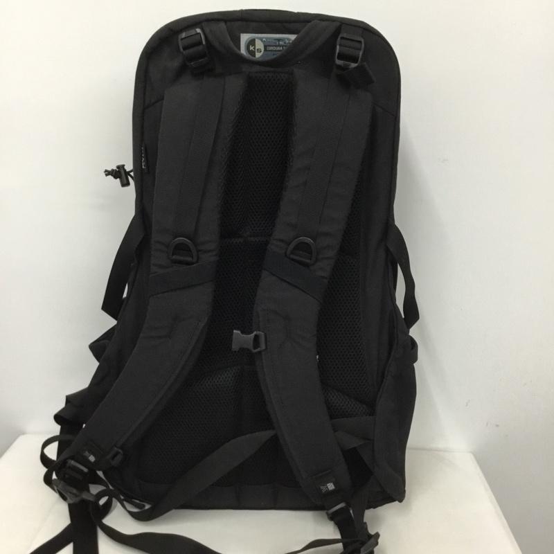 カリマー Karrimor リュックサック、デイパック リュックサック、デイバッグ 501007 バックパック スティングレイ 25 ロゴ、文字 黒 / ブラック /  メンズ USED 古着 中古 10145195