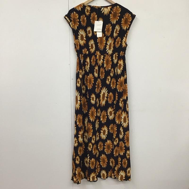 古着 USED ワンピース ロングスカート 26-221118006-13 楊柳プリーツひまわり柄ワンピース タグ付き M 花柄 紺 / ネイビー /  レディース USED 古着 中古 10119233