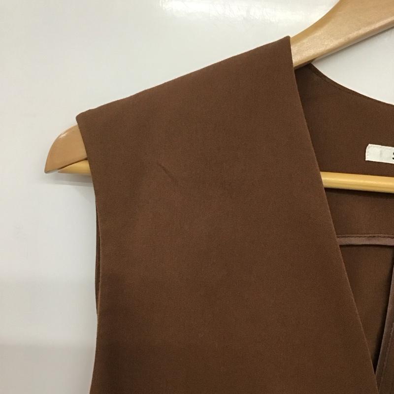 スライ SLY ベスト ベスト WAISTBELTGILET-S 0309SR33-0160 FREE 無地 茶 / ブラウン /  レディース USED 古着 中古 10140505