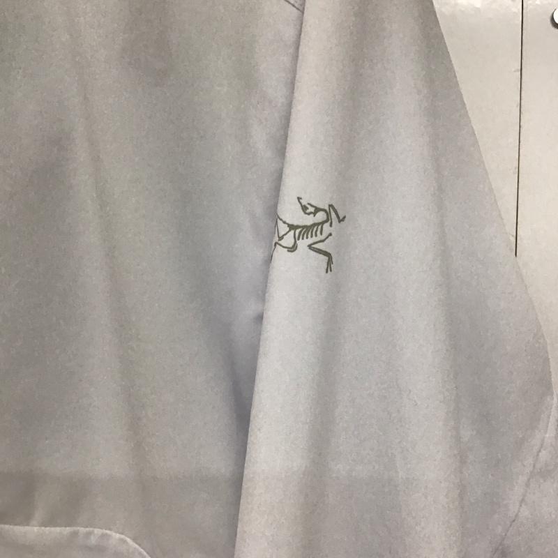 アークテリクス ARC TERYX パーカー 長袖 長袖プルオーバーパーカー 薄手 スポーツウェア M 無地 白 / ホワイト /  メンズ USED 古着 中古 10143526