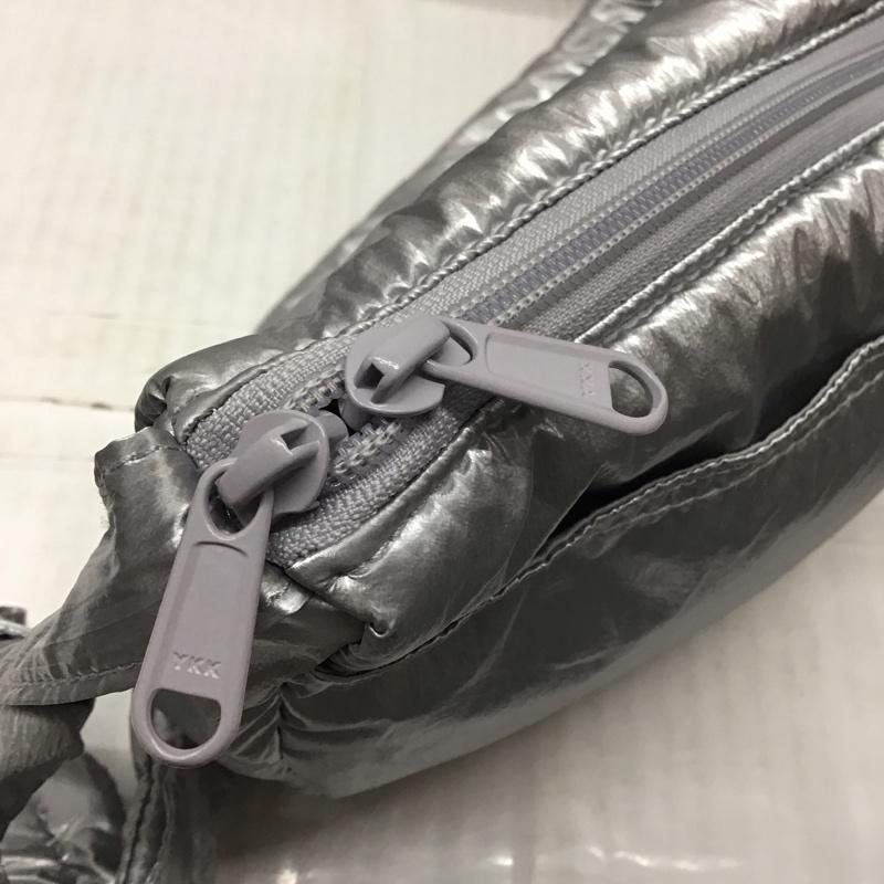 ローリーズファーム LOWRYS FARM ショルダーバッグ ショルダーバッグ LF823095PD ハーフムーンショルダーBAG 無地 銀 / シルバー /  レディース USED 古着 中古 10116446