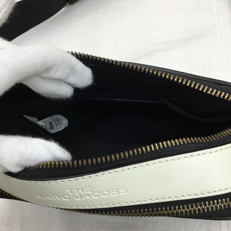 マークバイマークジェイコブス MARC by MARC JACOBS ショルダーバッグ ショルダーバッグ ロゴ、文字 黒 / ブラック / X 白 / ホワイト /  レディース USED 古着 中古 10138069