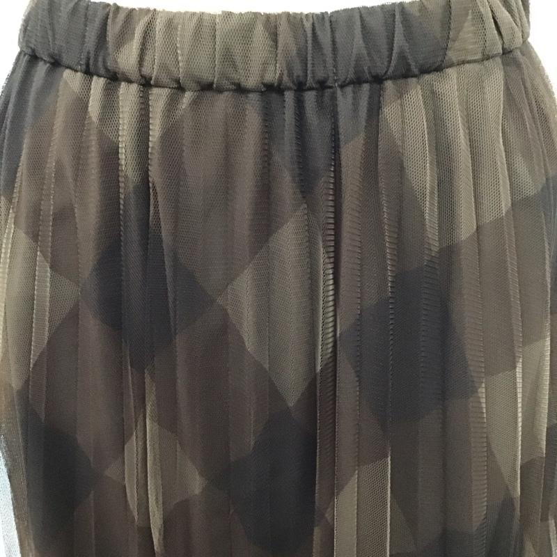 ナチュラルビューティーベーシック NATURAL BEAUTY BASIC スカート ひざ丈スカート チュールスカート プリーツ M チェック 茶 / ブラウン /  レディース USED 古着 中古 10110249