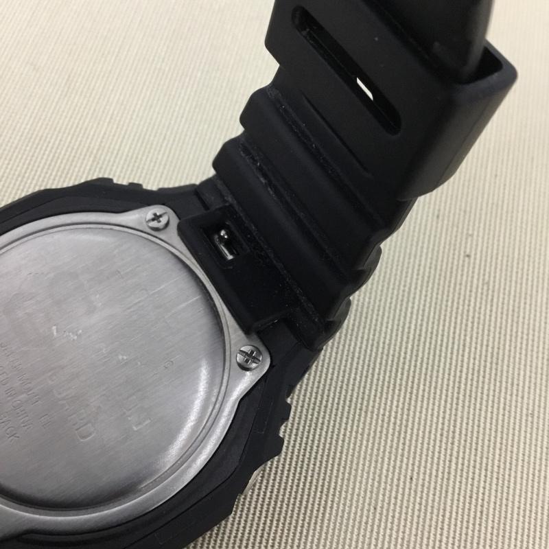 ジーショック G-SHOCK 腕時計 アナログ（クォーツ式） GA-2100RC アナデジ アナログデジタル ロゴ、文字 黒 / ブラック / X 薄緑 / ライトグリーン /  メンズ USED 古着 中古 10146320