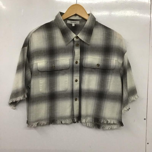 マウジー MOUSSY シャツ、ブラウス 半袖 010FSK30-1950 CUT OFF CHECK CROP SHIRT クロップド丈 FREE チェック 白 / ホワイト / X 灰 / グレー /  レディース USED 古着 中古 10139229