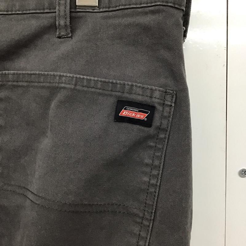 ディッキーズ Dickies パンツ ワークパンツ、ペインターパンツ ワークパンツ ワイドパンツ カジュアルパンツ 36 無地 灰 / グレー /  メンズ USED 古着 中古 10140975