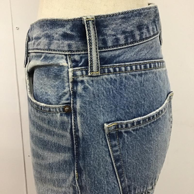 スライ SLY パンツ デニム、ジーンズ 030BAY11-3620 AARON JW STRAIGHT-B 26 無地 青 / ブルー /  レディース USED 古着 中古 10120148