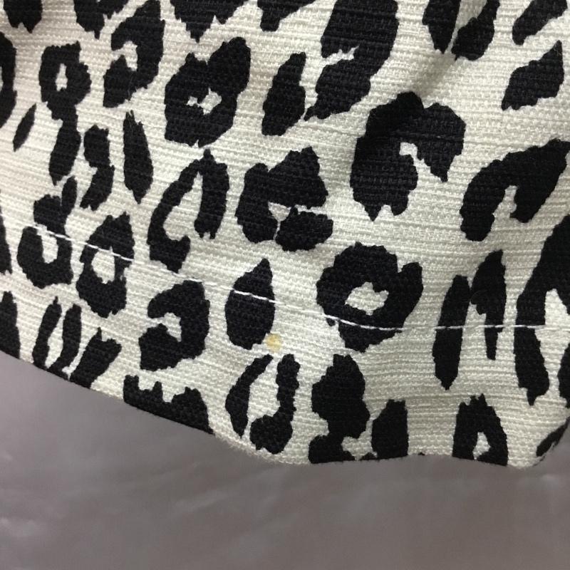 スライ SLY パンツ ショートパンツ 030esr31-4570 ショートパンツ ハーフパンツ カジュアルパンツ 2 ヒョウ柄・レオパード柄 白 / ホワイト / X 黒 / ブラック /  レディース USED 古着 中古 10107421