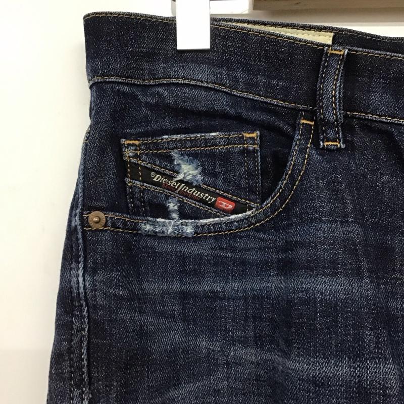 ディーゼル DIESEL パンツ デニム、ジーンズ デニムパンツ スリムパンツ カジュアルパンツ ストレッチパンツ 30インチ ダメージ加工 インディゴ / インディゴ /  メンズ USED 古着 中古 10147600