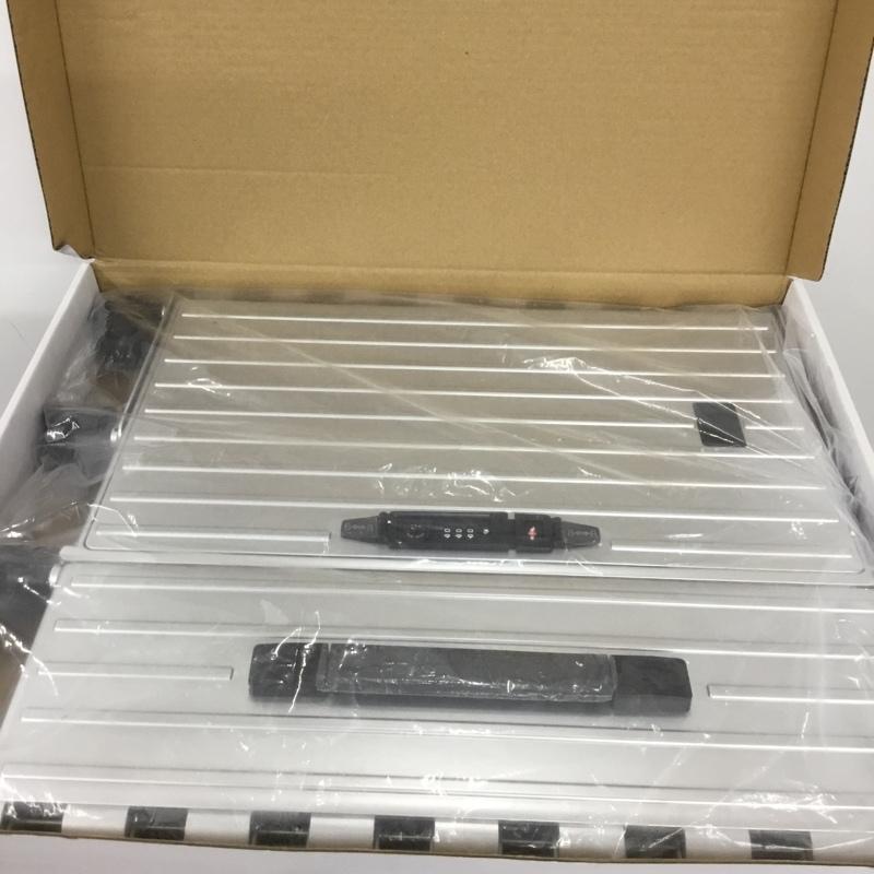 アンドフラット &.FLAT スーツケース、トランク スーツケース、トランク FL14-4-00001 折りたたみ ハードキャリーバッグ キャリーケース 箱有 ロゴ、文字 銀 / シルバー /  メンズ USED 古着 中古 10137512