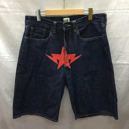 アベイシングエイプ A BATHING APE パンツ ショートパンツ デニム BAPE 星 L プリント インディゴ / インディゴ /  メンズ USED 古着 中古 10118955