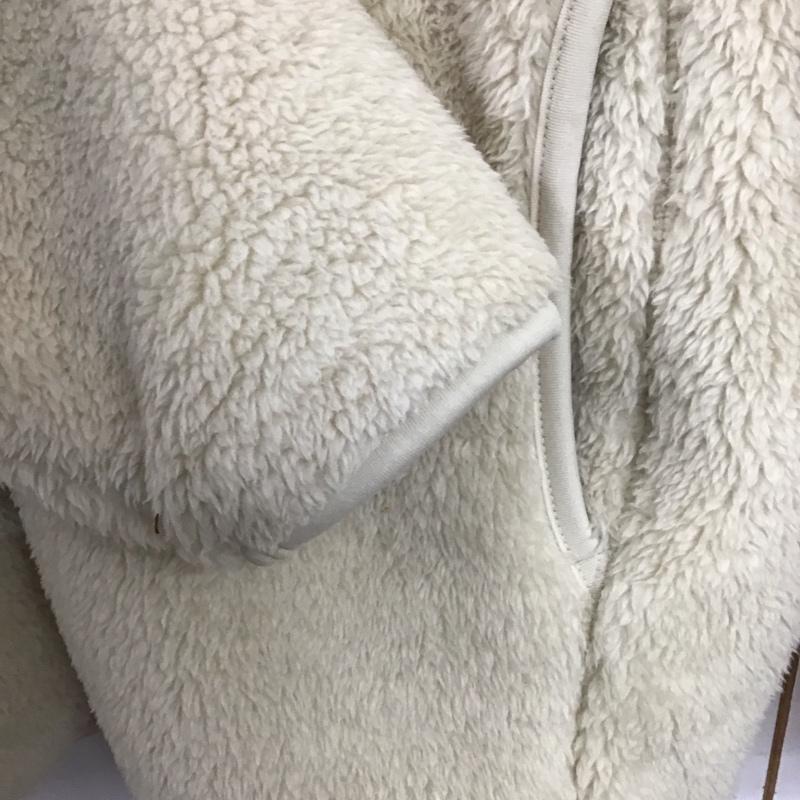 ユニクロ UNIQLO ジャケット、上着 ジャケット、ブレザー 341-463090 サステナモードファーリーフリースフルジップジャケット XL ロゴ、文字 白 / ホワイト /  メンズ USED 古着 中古 10141397