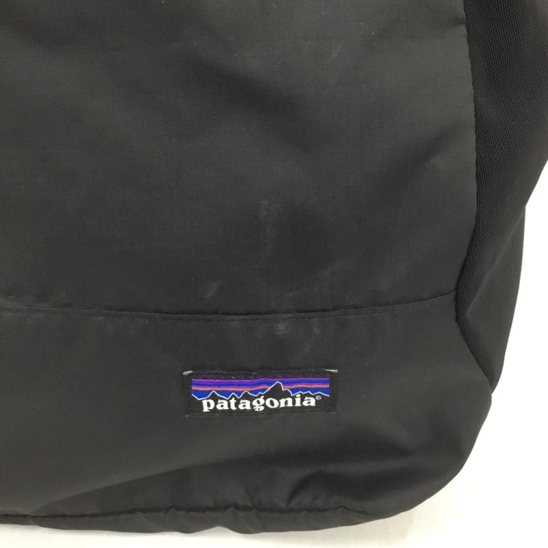 パタゴニア patagonia リュックサック、デイパック リュックサック、デイバッグ Ultralight Black Hole Tote Pack トートバッグ 2WAY ポケッタブル ロゴ、文字 黒 / ブラック /  メンズ USED 古着 中古 10140825