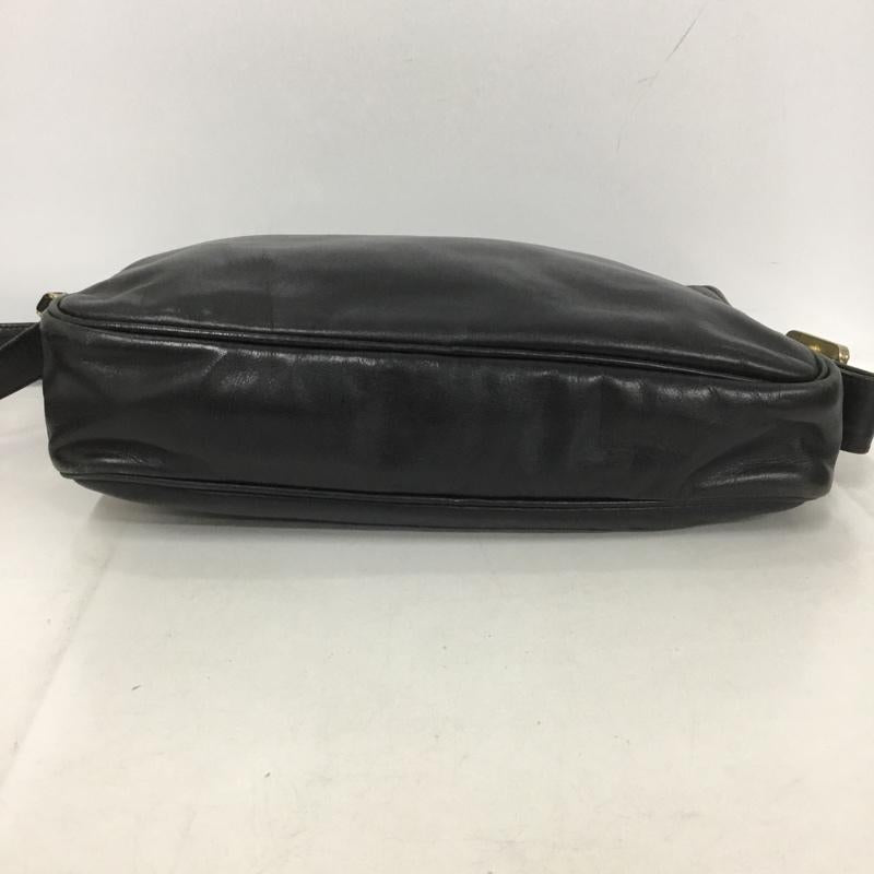 ロエベ LOEWE ショルダーバッグ ショルダーバッグ オールドロエベ ワンポイント 黒 / ブラック /  レディース USED 古着 中古 10137338