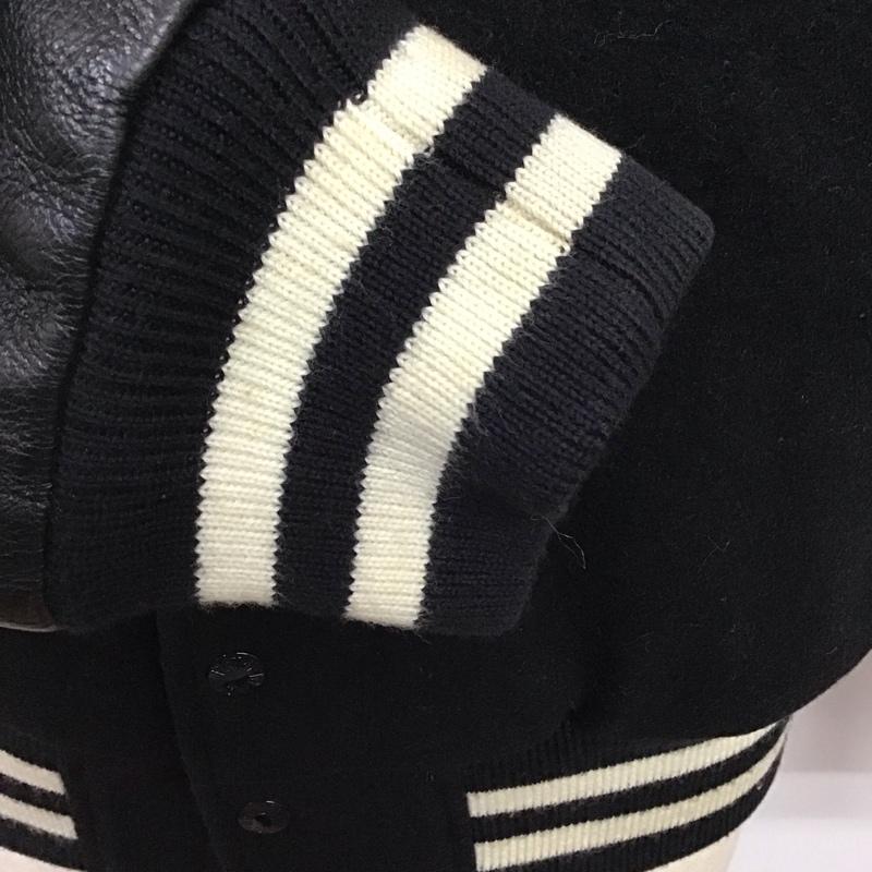 アベイシングエイプ A BATHING APE ジャケット、上着 ジャンパー、ブルゾン スタジャン アウター ジャンパー 前ボタンジャケット 初期スタッフ限定 M ロゴ、文字 黒 / ブラック /  メンズ USED 古着 中古 10119496