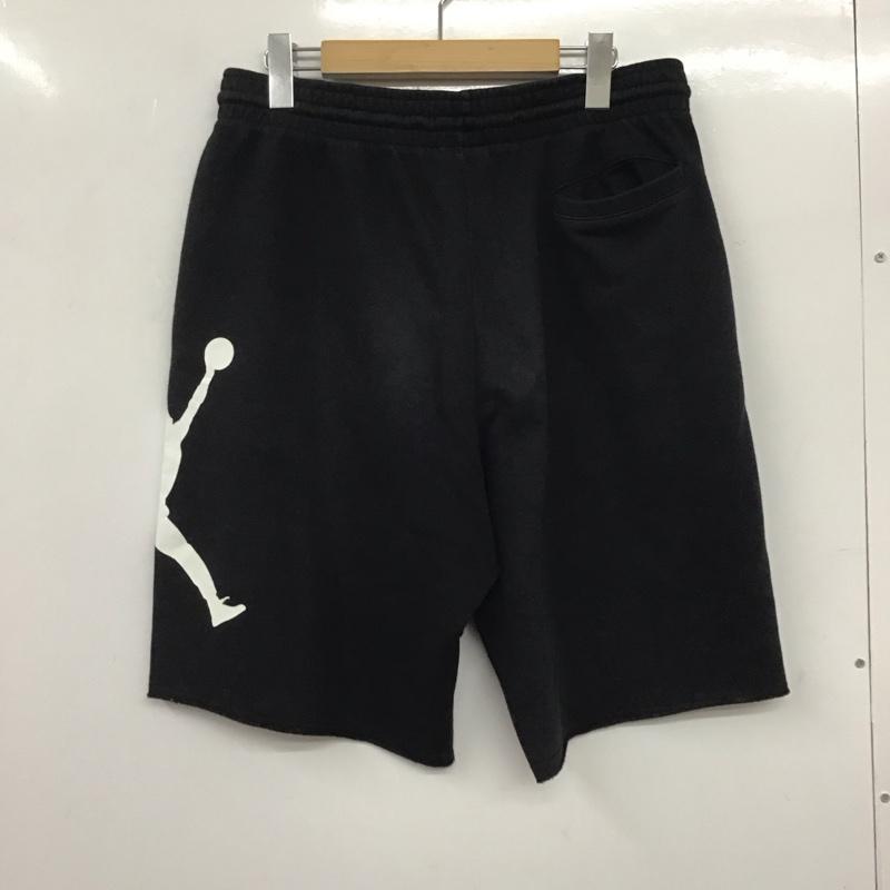 エアジョーダン AIR JORDAN パンツ ショートパンツ aq3115-010 JordanSportswearAirJumpmanFleeceShorts ハーフパンツ M ロゴ、文字 黒 / ブラック /  メンズ USED 古着 中古 10137249
