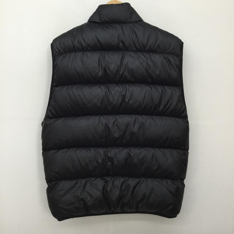 モンベル mont-bell ジャケット、上着 ダウンベスト 371319902 L ロゴ、文字 黒 / ブラック /  メンズ USED 古着 中古 10141349