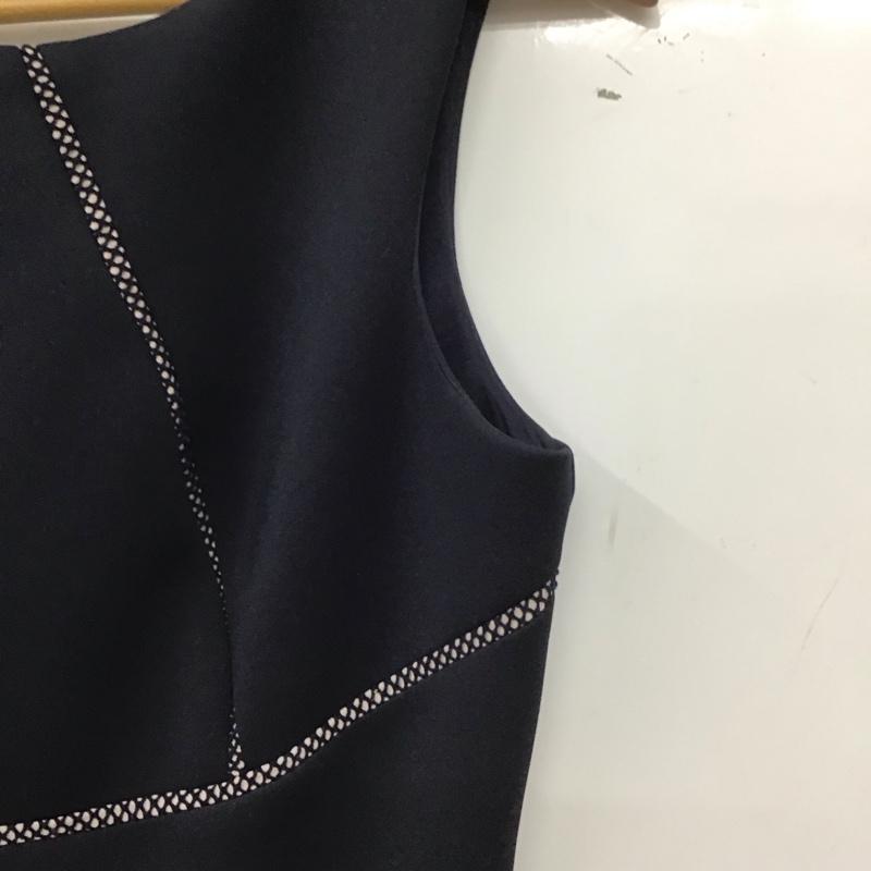 カルバン・クライン Calvin Klein ワンピース ひざ丈スカート 無地 紺 / ネイビー /  レディース USED 古着 中古 10148429