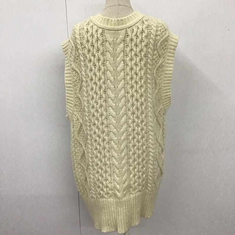 マウジー MOUSSY ベスト ベスト 010DAW70-5360 2WAYCABLESWITCHベスト ケーブルニットベスト ノースリーブカットソー FREE  白 / ホワイト /  レディース USED 古着 中古 10110895