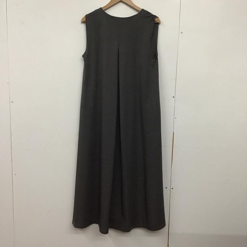 エミプラス emi+ ワンピース ロングスカート ノースリーブ Vネック 無地 灰 / グレー /  レディース USED 古着 中古 10146505