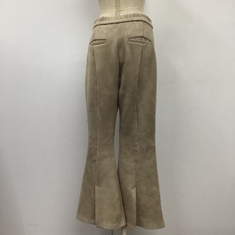 ムルーア MURUA パンツ スラックス 012060700101-04 バックスリットスウェードパンツ フレアパンツ センタータック スウェードパンツ FREE 無地 ベージュ / ベージュ /  レディース USED 古着 中古 10111165