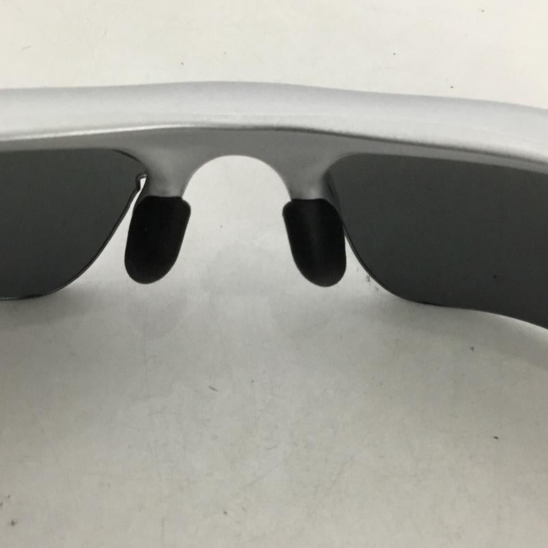 オークリー OAKLEY めがね・サングラス サングラス 03-920J FLAK JACKET スポーツサングラス ミラーレンズ 箱有 ロゴ、文字 黒 / ブラック / X 銀 / シルバー /  メンズ USED 古着 中古 10129372