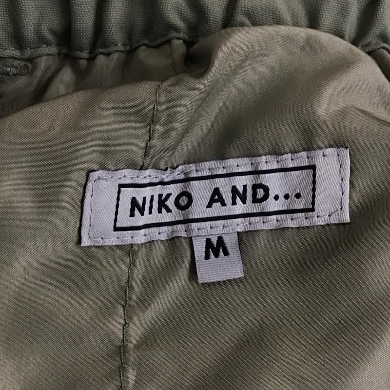 ニコアンド niko and... パンツ ワークパンツ、ペインターパンツ ワークパンツ ワイドパンツ カジュアルパンツ カーゴパンツ M 無地 カーキ / カーキ /  レディース USED 古着 中古 10128927