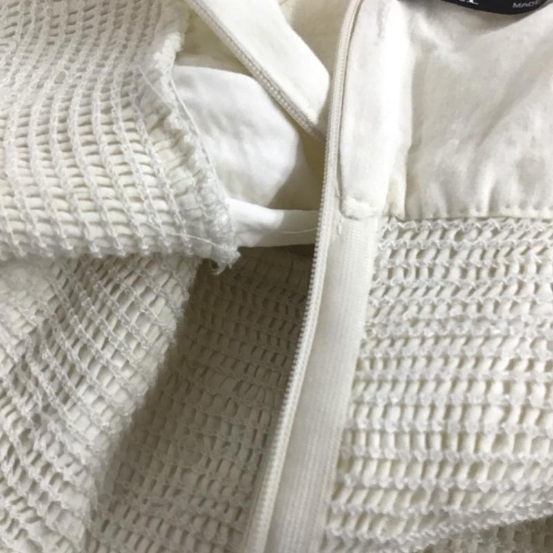 ザラ ZARA ワンピース ロングスカート 2550 063 712 シャーリングワンピース キャミワンピース M 無地 アイボリー / アイボリー /  レディース USED 古着 中古 10142248