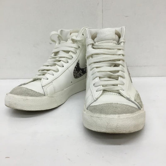 ナイキ NIKE スニーカー スニーカー DA8736-100 WMNS BLAZER MID 77 SE 23.0cm ロゴ、文字 白 / ホワイト /  レディース USED 古着 中古 10133953