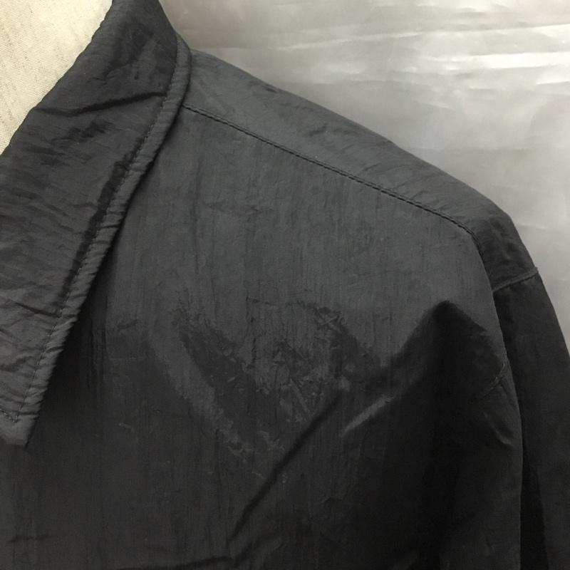 マーク・ゴンザレス Mark Gonzales ジャケット、上着 ジャケット、ブレザー ナイロンジャケット カラージャケット アウター 前ボタン L ロゴ、文字 黒 / ブラック /  メンズ USED 古着 中古 10121073