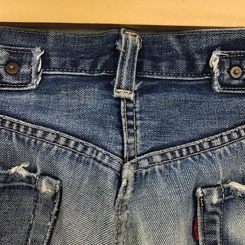 リーバイス Levi s パンツ デニム、ジーンズ デニムパンツ ストレートパンツ ダメージ加工パンツ カジュアルパンツ 36 無地 インディゴ / インディゴ /  メンズ USED 古着 中古 10109309
