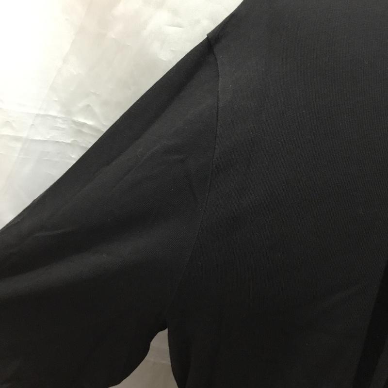 モンクレール MONCLER カットソー 長袖 長袖カットソー クルーネックカットソー ロングスリーブカットソー プリントTシャツ プリント 黒 / ブラック /  メンズ USED 古着 中古 10111923