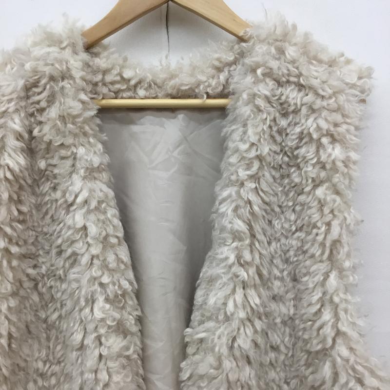 アースミュージックアンドエコロジー earth music&ecology ベスト ベスト FREE 無地 ベージュ / ベージュ /  レディース USED 古着 中古 10141166