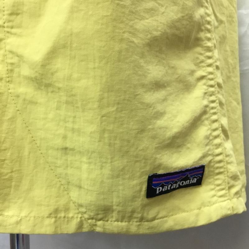 パタゴニア patagonia パンツ ショートパンツ 57021SP19 ショートパンツ ナイロンパンツ S ロゴ、文字 黄 / イエロー /  メンズ USED 古着 中古 10117519