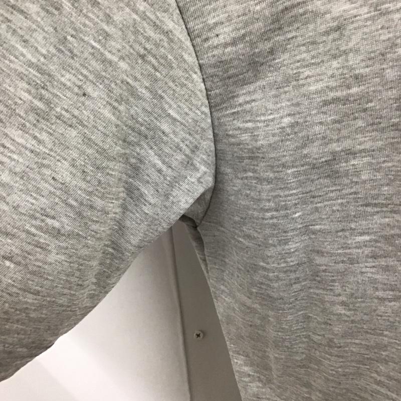 ザノースフェイス THE NORTH FACE Tシャツ 半袖 半袖カットソー プリントTシャツ クルーネックカットソー XL プリント 灰 / グレー /  メンズ USED 古着 中古 10127325