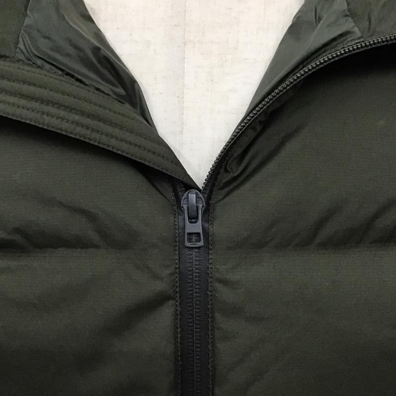 ユニクロ UNIQLO ジャケット、上着 ジャケット、ブレザー 311-400511 シームレスダウンパーカ M 無地 カーキ / カーキ /  メンズ USED 古着 中古 10120191
